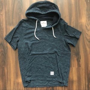 Short sleeve Hollister Hoodie size XL
